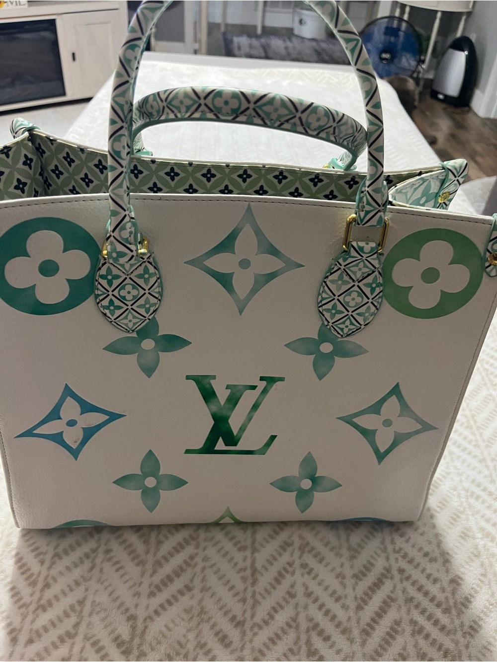 Louis Vuitton White and Mint Green Designer Tote Bag - Luxury Monogram Style